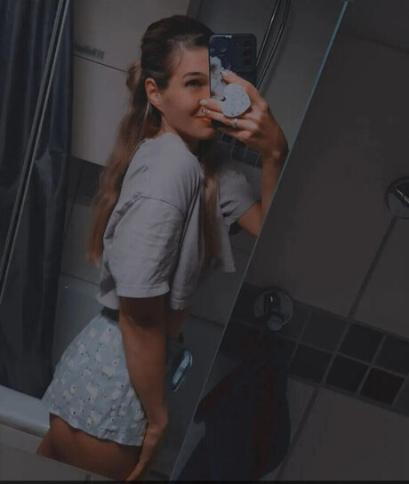 its sunny93 nudes onlyfans