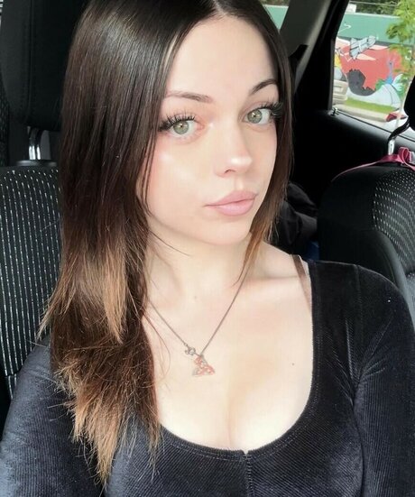 Zion Diamond porn onlyfans leak