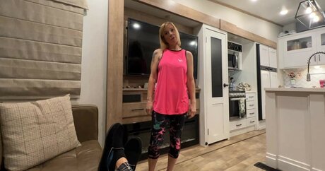 Shiny Cock Films onlyfans striptease