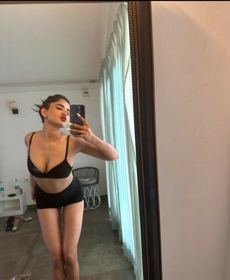 Rachel Sharma onlyfans porn nude