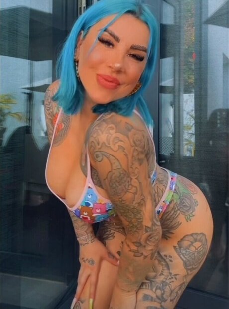 Kate Merlan  snapshot