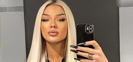 Elaine Victoria only fans nudes