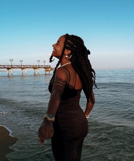 Shaggy Baggy Profile image