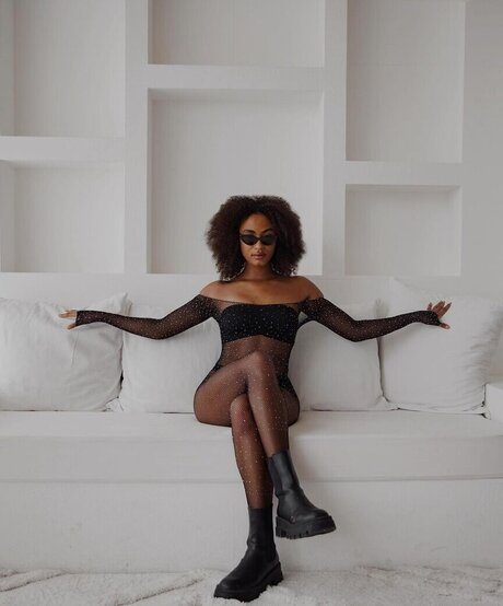 Shaggy Baggy onlyfans sexy