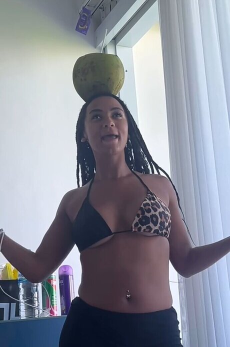 Shaggy Baggy nude onlyfans leaks