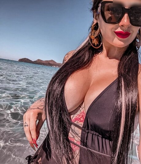 Lyn k44 leaked only fans