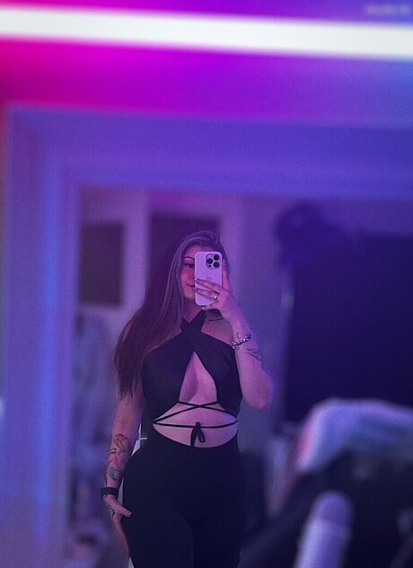 Feneliactx onlyfans leajs