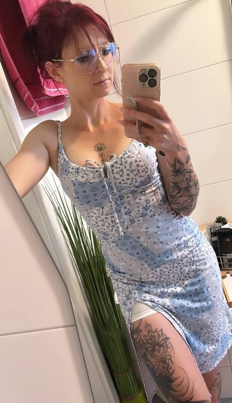 Nicole Anna naked onlyfans