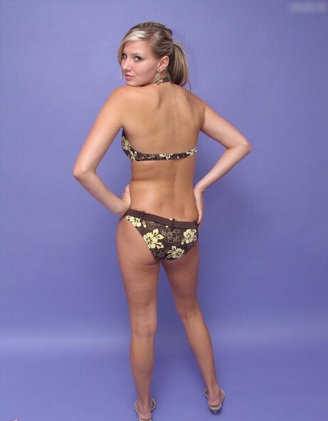 brunette bunny onlyfans free naked view