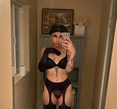 Nicole Nikki Carreon onlyfans leaks xxx