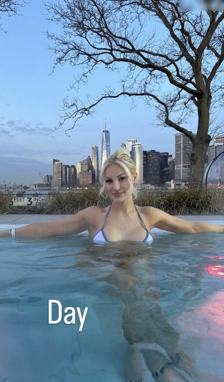 Giulie Hope Santana onlyfans topless