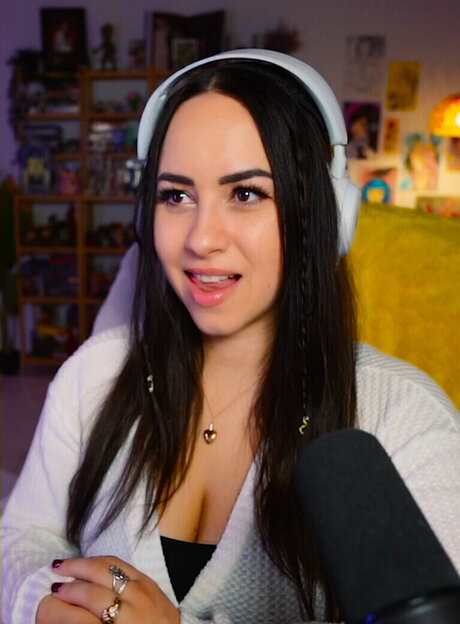 Bunnygirl nude only fans