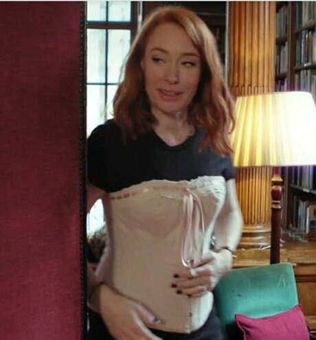 Celebrity Guilty Pleasures Underrated Women naked onlyfans leaks