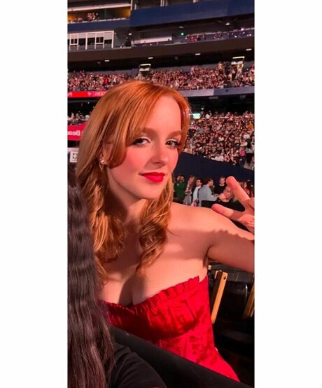 Mckenna Grace sextape onlyfans