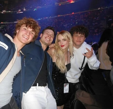 Mckenna Grace onlyfans sextape leak