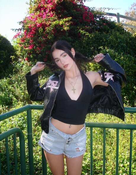 Aly Jade onlyfans naked leak