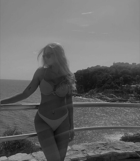 Caro Konrad onlyfans naked leaked