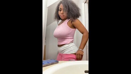 Colormebarbiee only fans leak porn