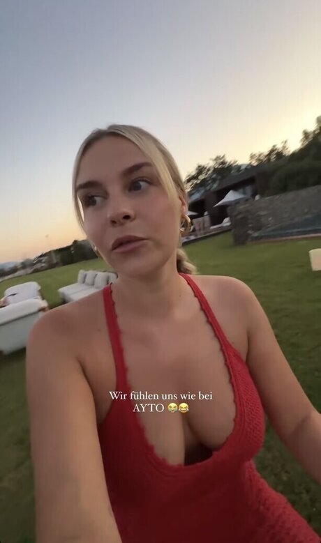 bra onlyfans hot naked glimpse