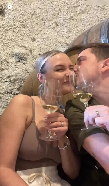 fat shemale onlyfans pretty shots