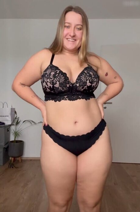 endlich zufrieden nude leaks onlyfans