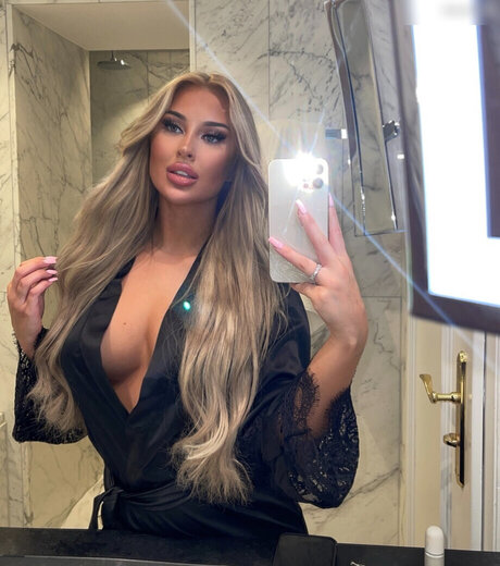 Lunaaa lgs lunaaalgs leaked onlyfans sex tape