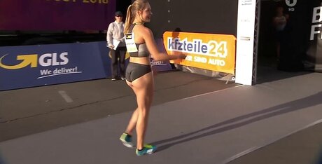 yoga milf onlyfans free nude pictures