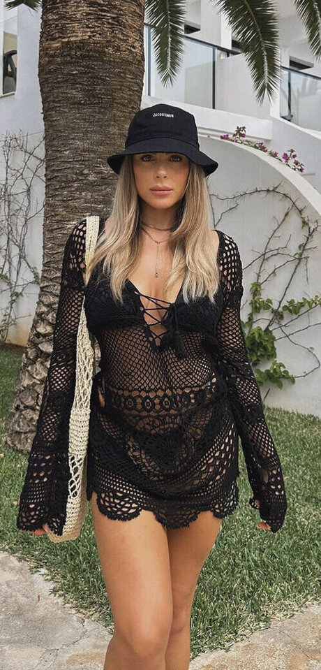 hairy legs onlyfans hot nude slide