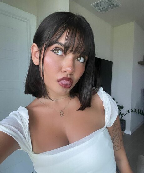 Sophie Michelle onlyfans porn free