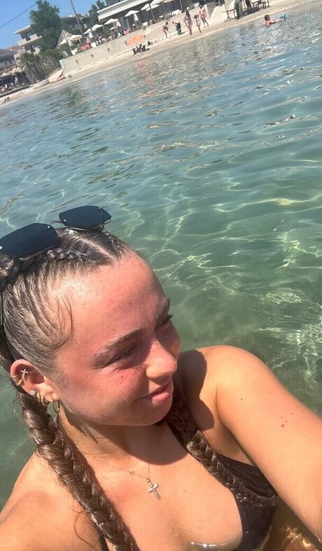 Olivia Alex onlyfans post