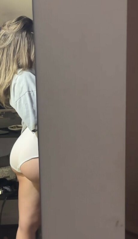 Olivia Alex onlyfans naked leaked