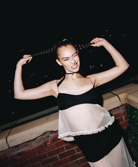 Lola Tung onlyfans strip tease