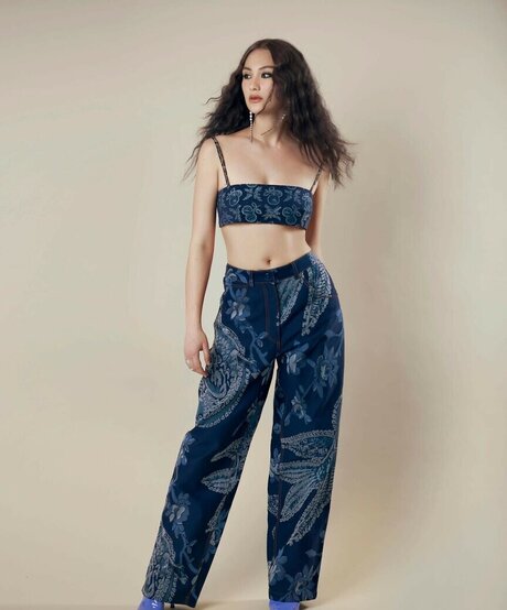 Lola Tung leaks onlyfans