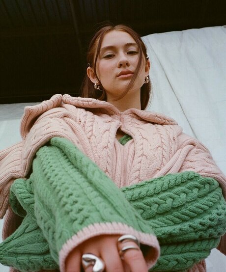 Lola Tung boobs onlyfans