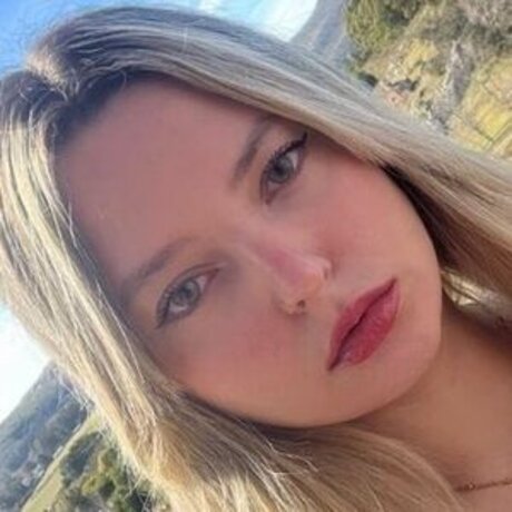 cuteemaa onlyfans nude