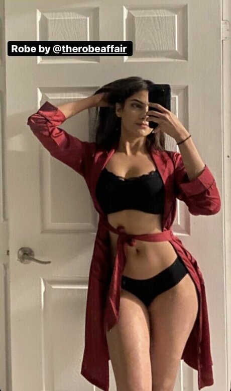 Yesha Sagar is on onlyfans