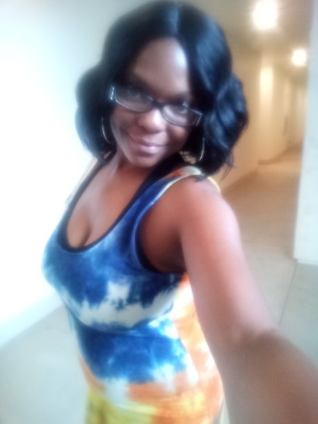 Lady Sarah only fans nude leaks