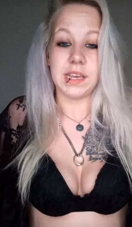 Eiskaltes Miststueck onlyfans naked porn