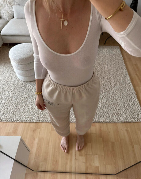 petite girls onlyfans pornographic snap