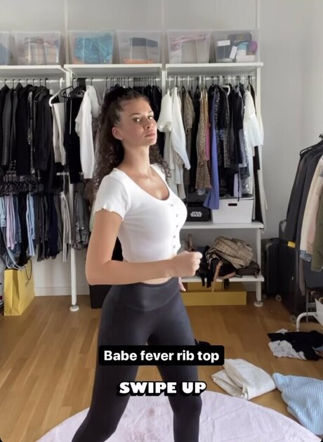 chubby mature onlyfans naked images