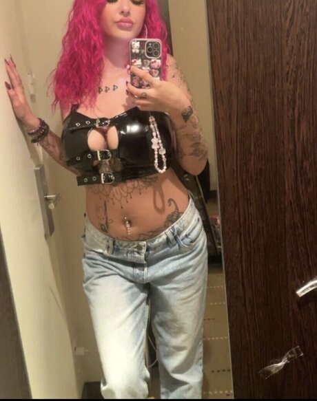 Valeria Maria onlyfans model