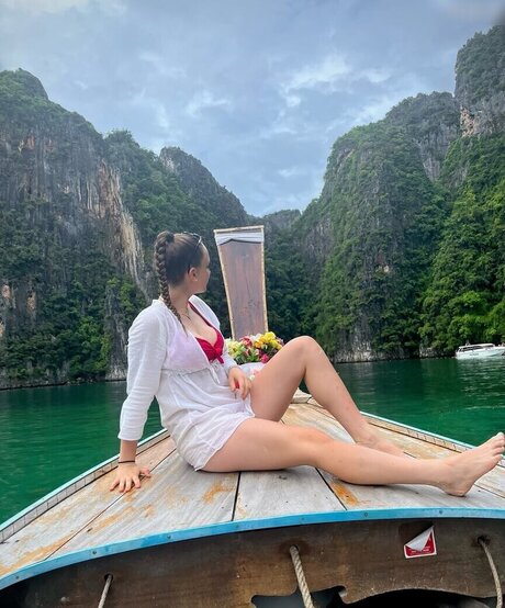 redhead squirt onlyfans beautiful nude pics