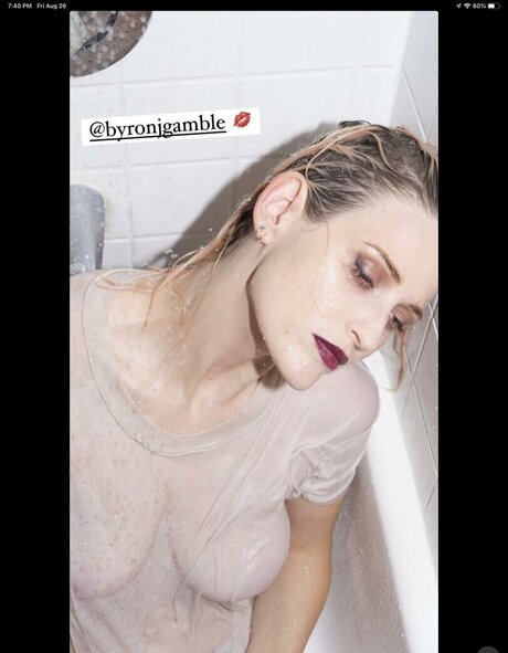 Emily Armstrong nude onlyfans