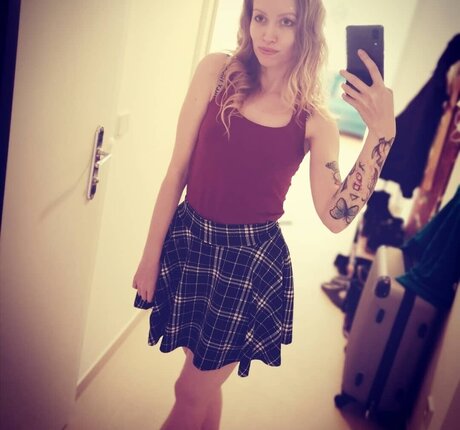 einfachsonina onlyfans sexy