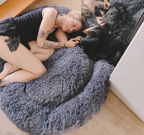 einfachsonina feet onlyfans