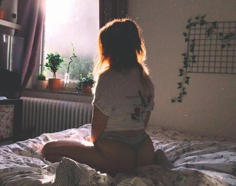 Lena Vanille naked only fans