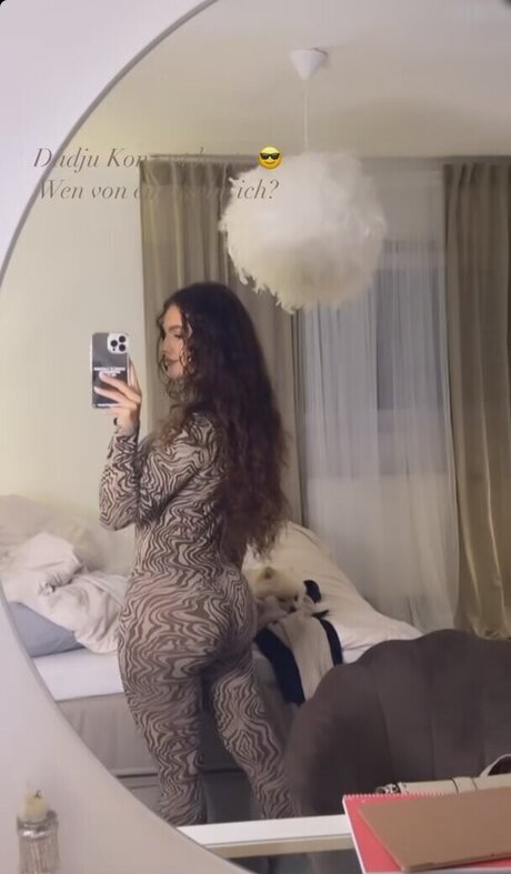 midget trans onlyfans adult picture