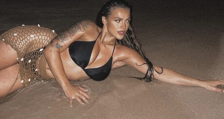 Jeje Lopes onlyfans naked pics