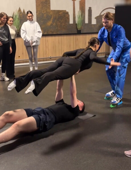 queen of spades onlyfans erotic still