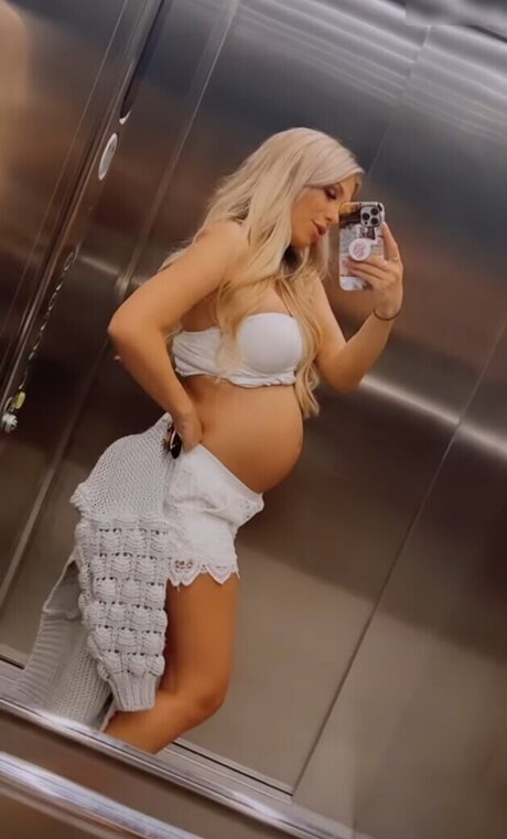 Nathalie Bleicher Woth onlyfans pics